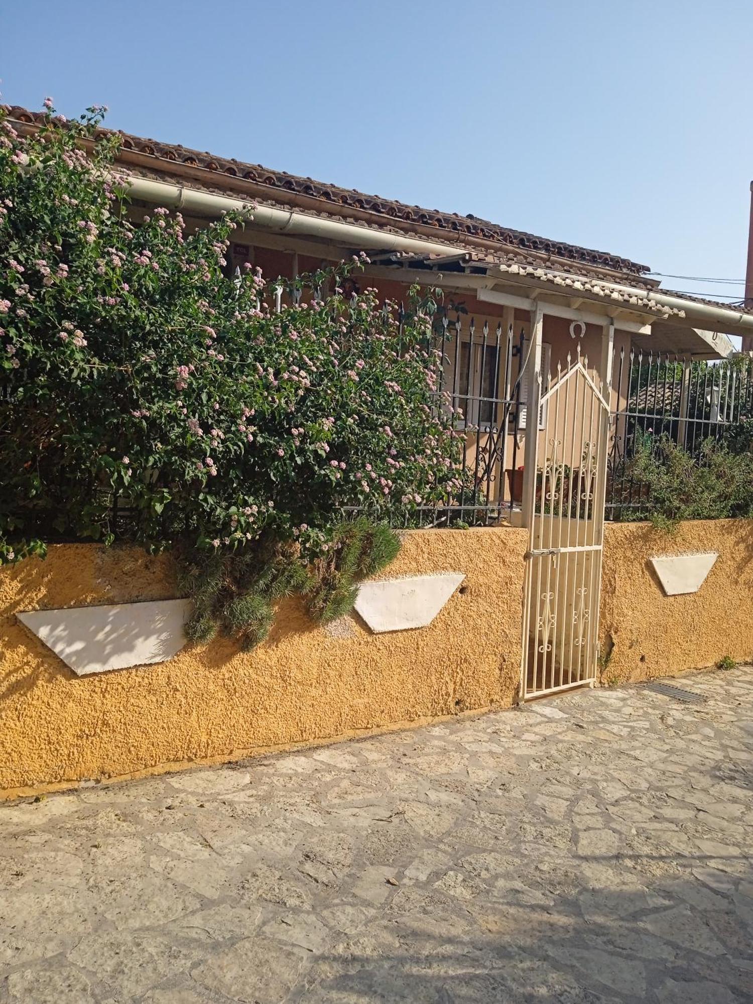 Villa Angela, Traditional Villa In The Village Agios Ioannis Peristerion Exteriér fotografie